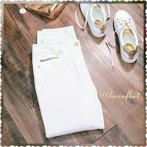 So Slimming by Chico's White Ankle